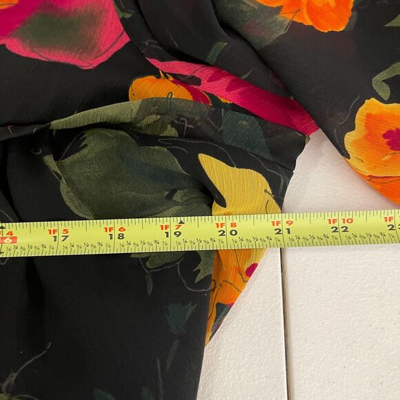 NY Collection Blouse Women's 1X Floral V-Neck Artsy Short Sleeve Top - Picture 9 of 10